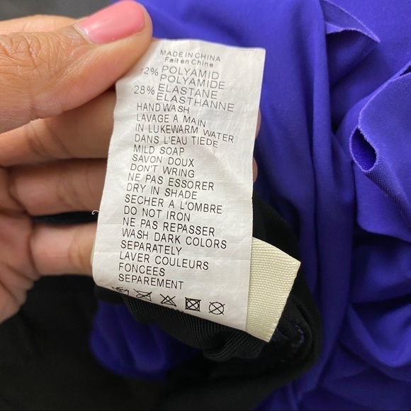 PROFILE by Gottex One Piece Swimsuit with Front Ruffles in Purple sz 6D - Picture 9 of 9